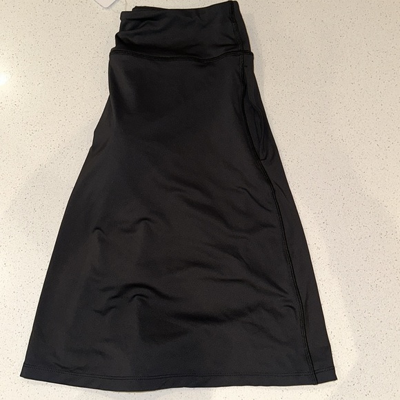 UPF 50+ High Rise Knee Length Tennis Skirts 20'' - Picture 7 of 8